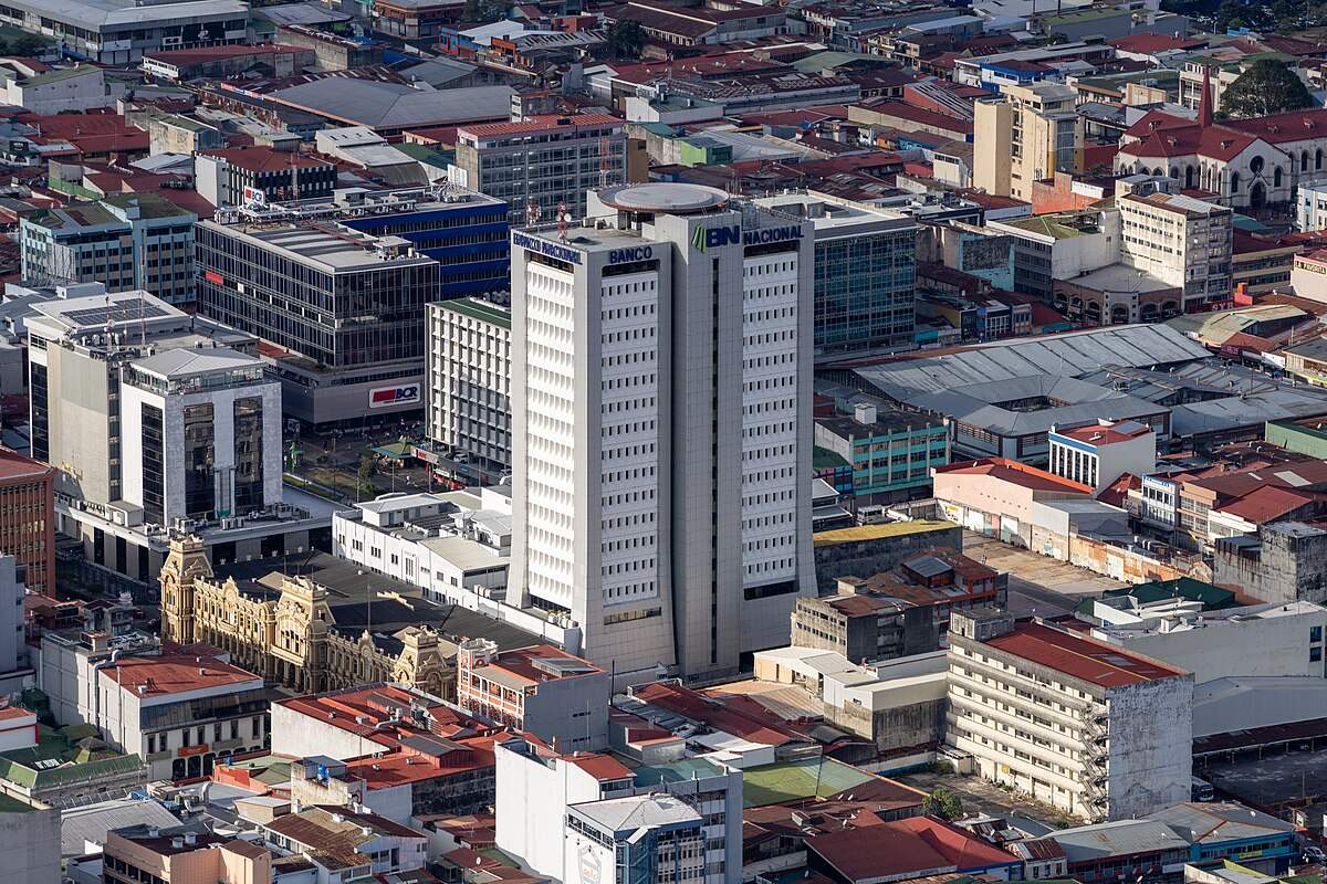 Banking in Costa Rica as an Expat: Opening Accounts, Moving Money