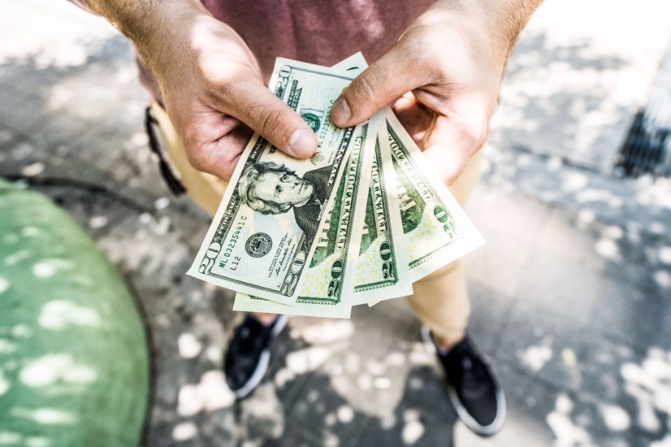 Closing Costs in Costa Rica: Who Pays What