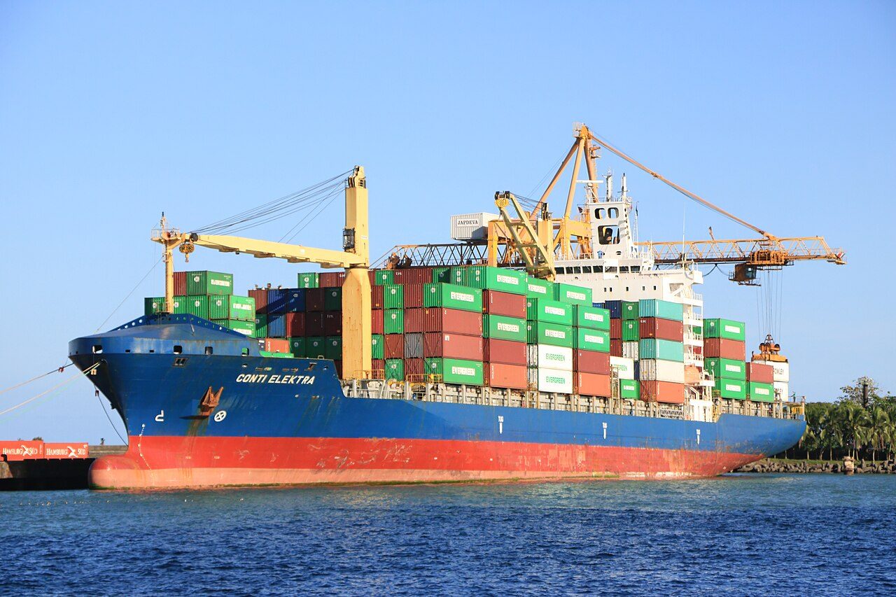 Shipping Your Household to Costa Rica: Container, Costs, Customs